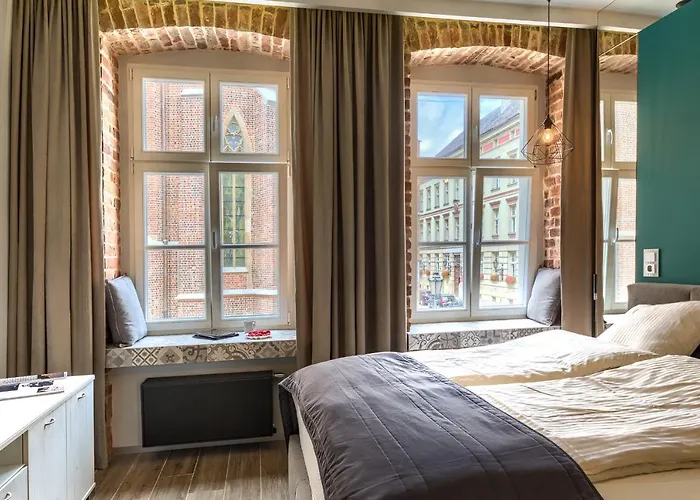 2/3 Old Town Apartment