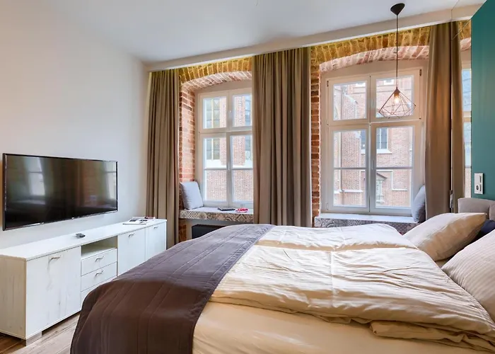 2/3 Old Town Apartment *