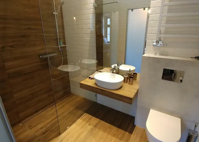 2/3 Old Town Apartment *